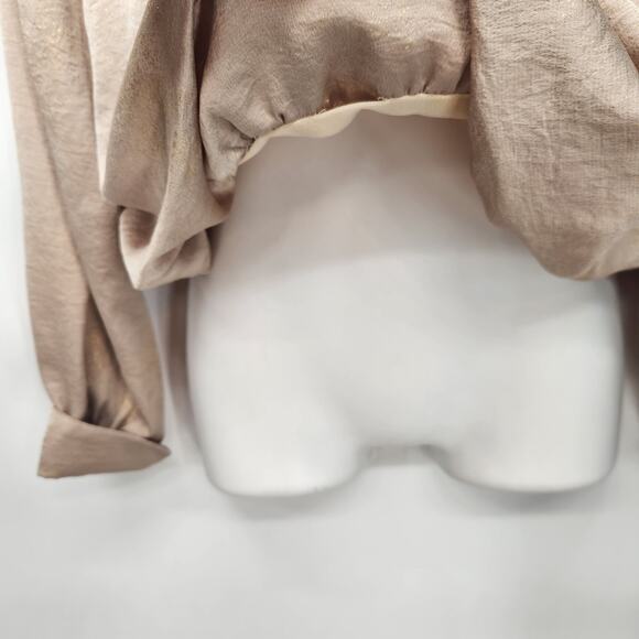 Current Air Champagne Gold Shimmer Balloon Sleeve Bloused Cropped Top Women's S - Picture 7 of 9